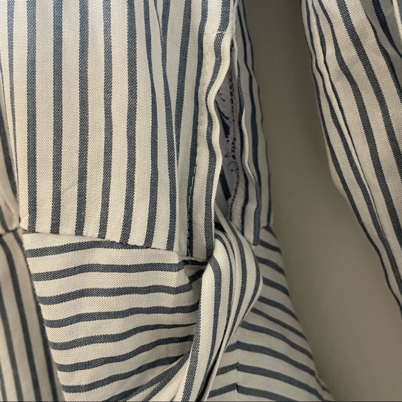 NWOT Loft Long Sleeve Wrap Peplum Striped Blouse BLUE/WHITE - SIZE M - Picture 9 of 11